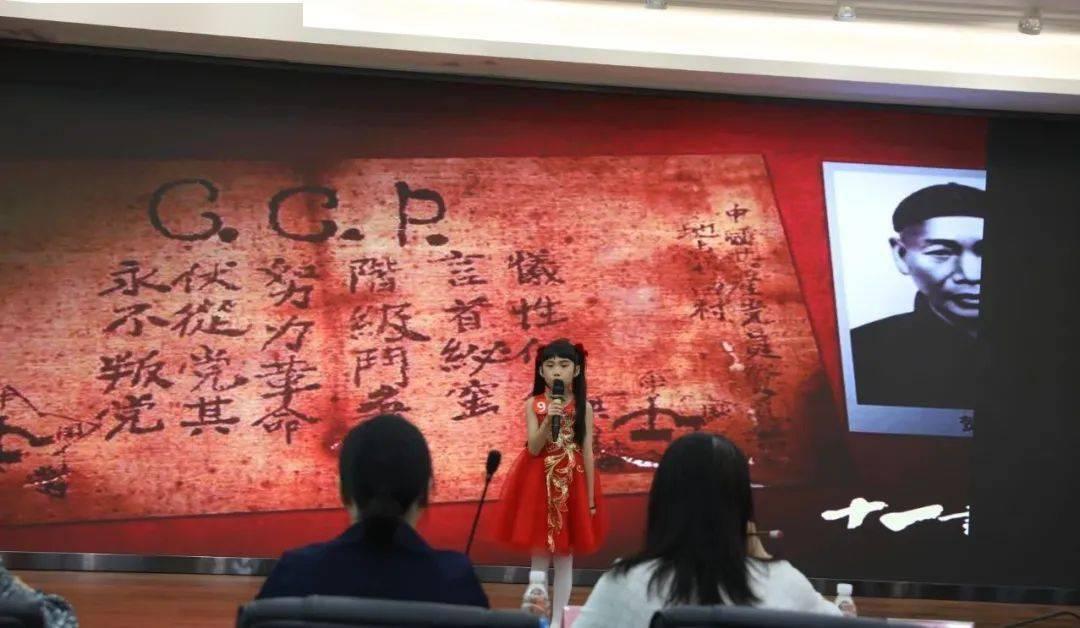 多彩时尚美发沙龙